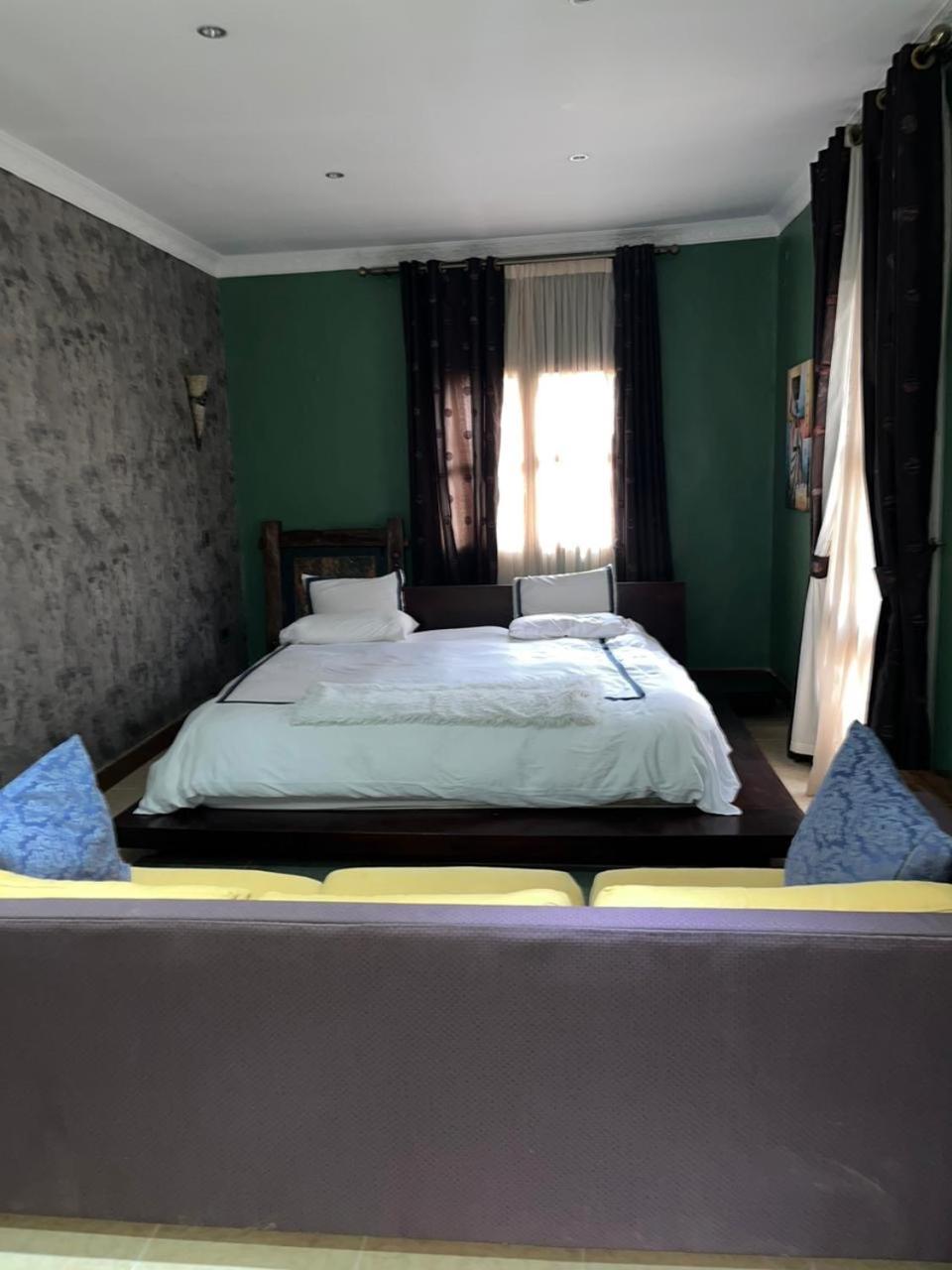 The Ma Hotel Namasuba Ngoại thất bức ảnh